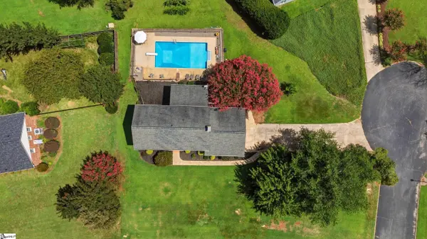 804 Shoresbrook Drive, Spartanburg, SC 29301