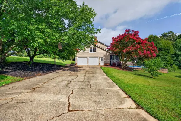 804 Shoresbrook DR, Spartanburg, SC 29301