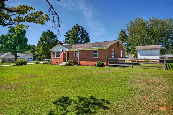 310 S Charleston ST, Blacksburg, SC 29702