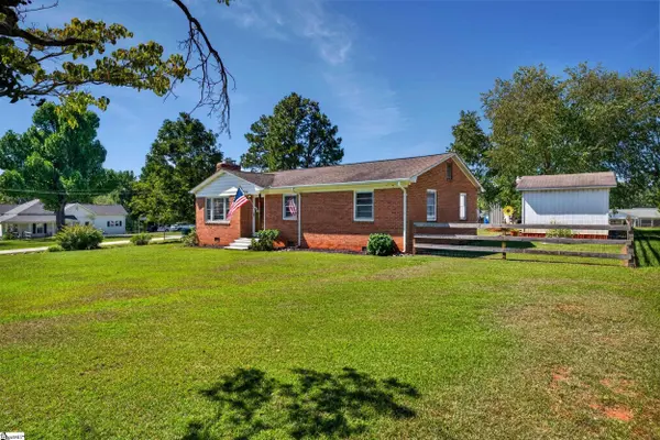 310 S Charleston Street, Blacksburg, SC 29702