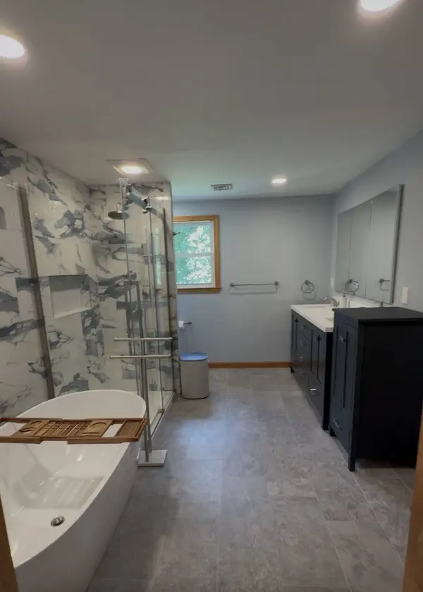 7 Eagle Rock Dr, Millville, MA 01529
