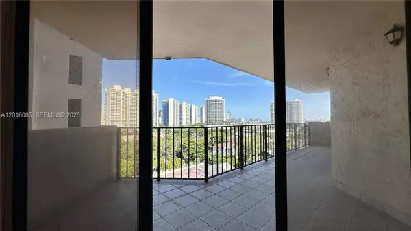 18181 NE 31st Ct #1408, Aventura, FL 33160