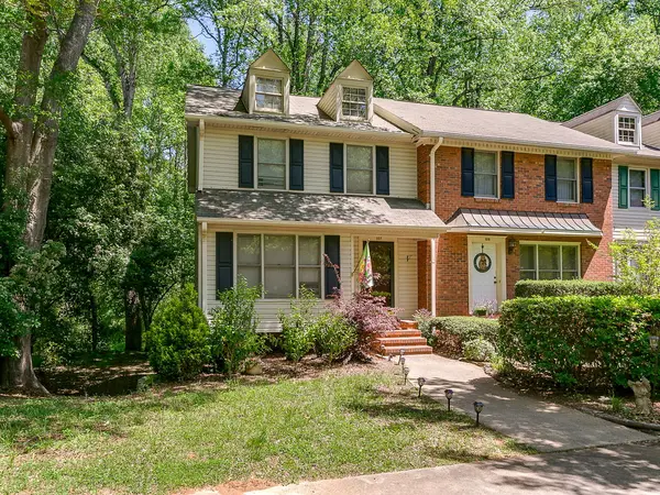 107 Mistybrook Dr, Spartanburg, SC 29302-4645