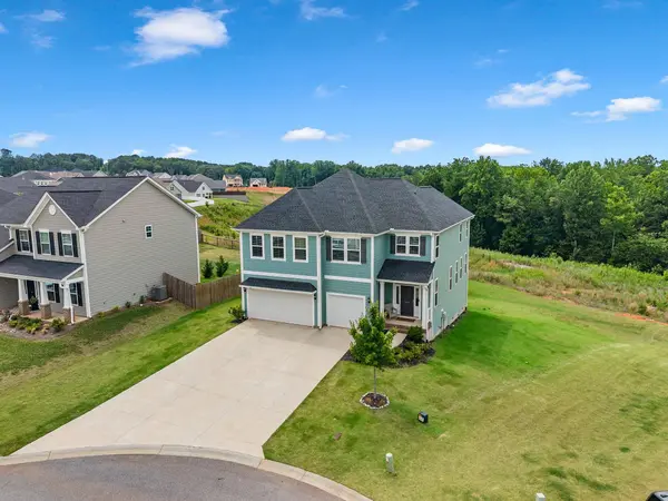 1427 Boatswain DR, Inman, SC 29349