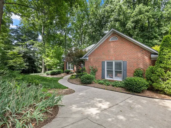 425 Summerton PL, Moore, SC 29369