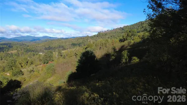 310 Sunset MTN #11, Bakersville, NC 28705