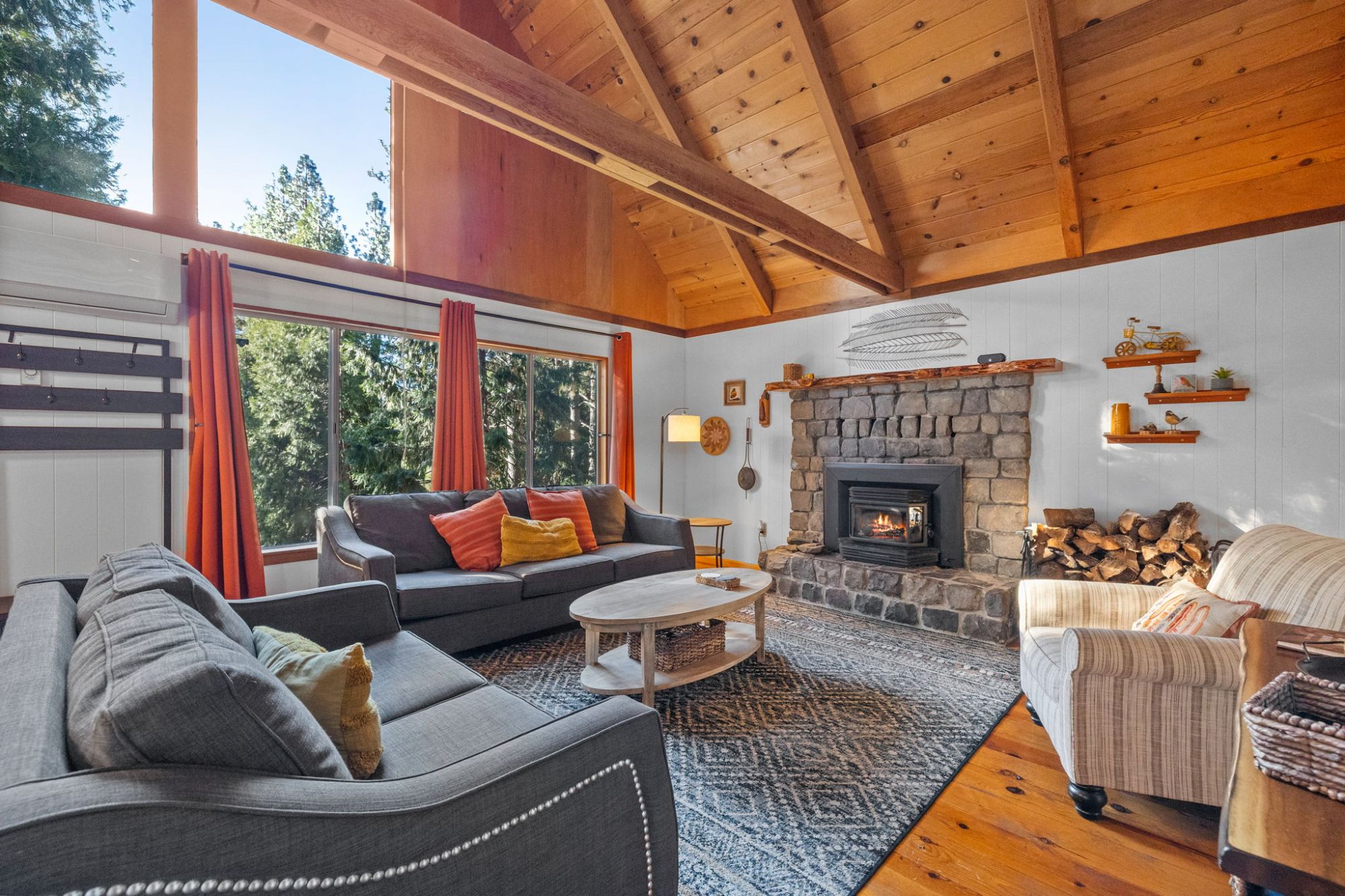 14-web-or-mls-14-print-17819 Robin Rd-14
