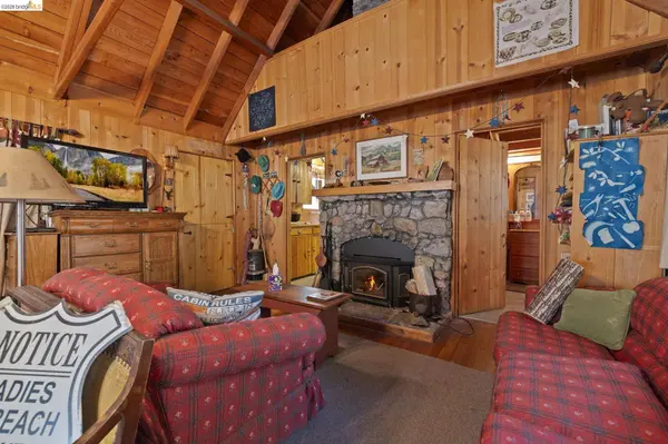 229 Sugarpine, Pinecrest, CA 95364