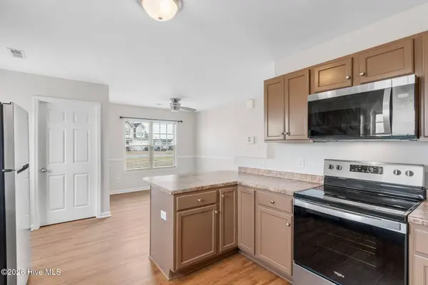 131 Cherry Grove DR, Richlands, NC 28574