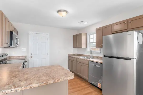 131 Cherry Grove DR, Richlands, NC 28574