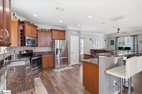 234 Rivers Edge Circle, Simpsonville, SC 29680