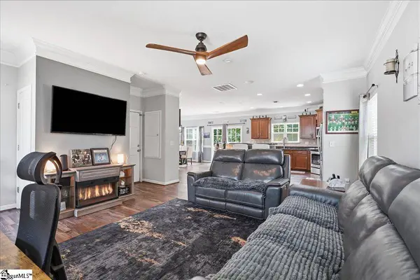 234 Rivers Edge Circle, Simpsonville, SC 29680