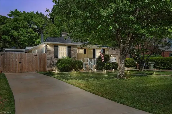 2304 Fairfield AVE, Greensboro, NC 27408