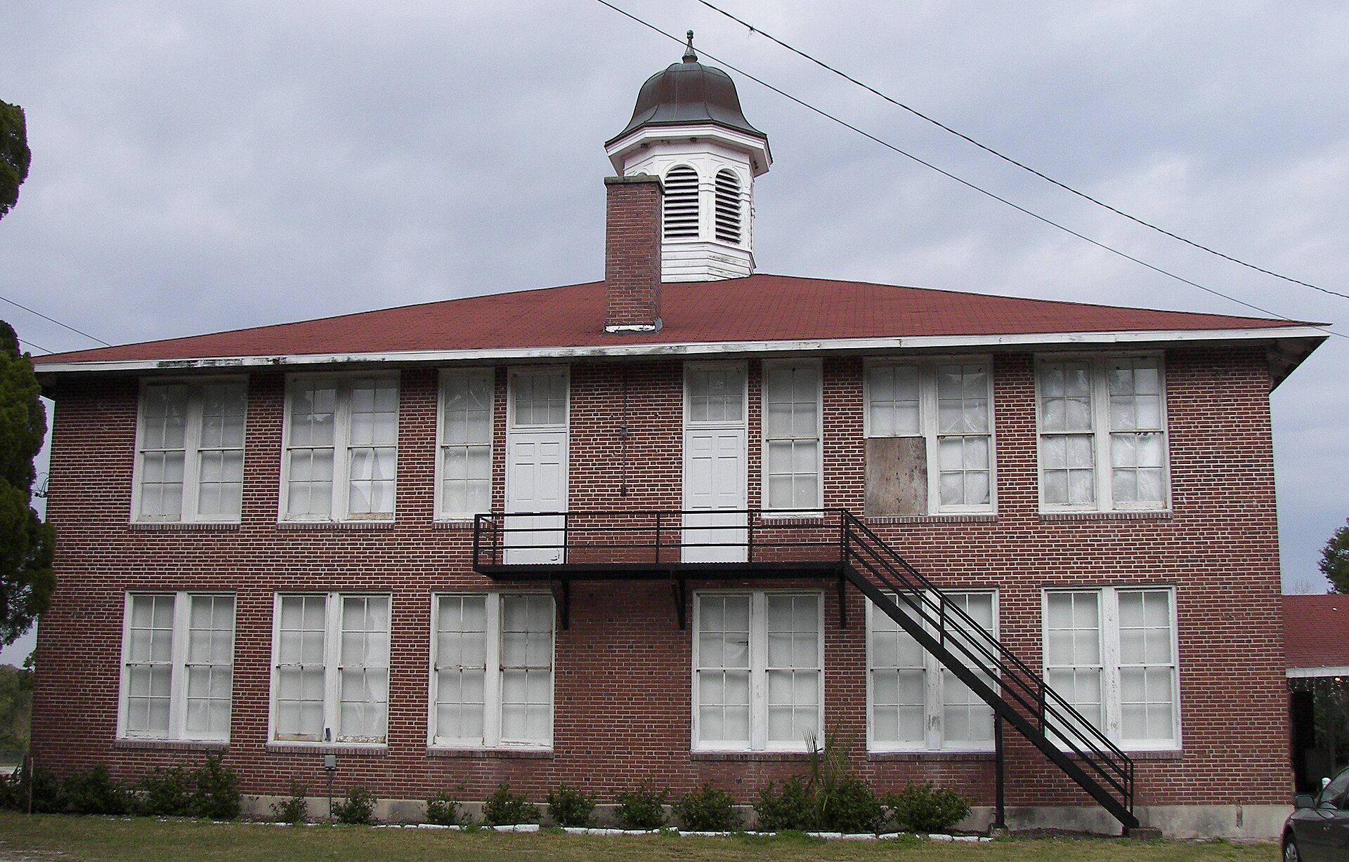 Historic brick Old Lutz Elementary School building