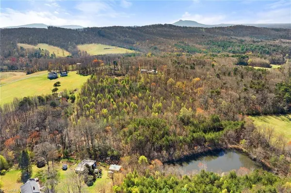 0000 Holly Springs RD, Mount Airy, NC 27030