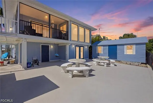 5318 Serenity CV, Bokeelia, FL 33922