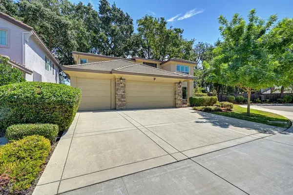 18 Triumph CT, Sacramento, CA 95831