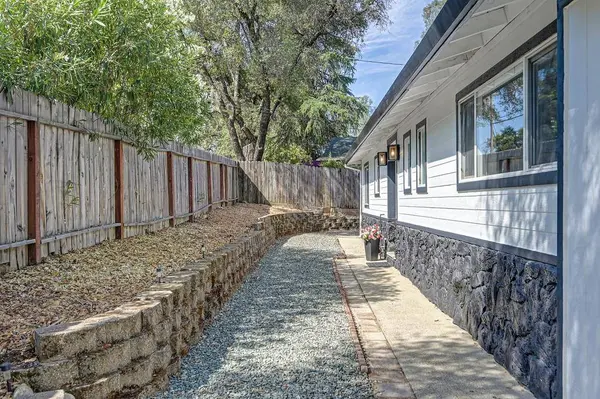 4150 Lime Kiln RD, Placerville, CA 95667