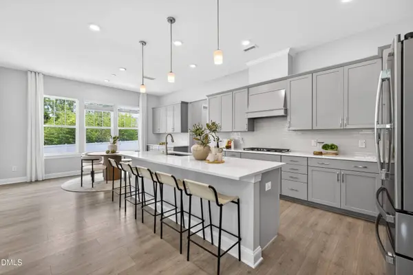 600 Ressler Street, Holly Springs, NC 27540