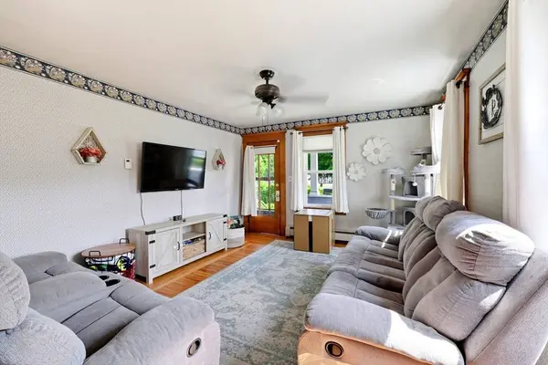 151 Meadow St, Westfield, MA 01085