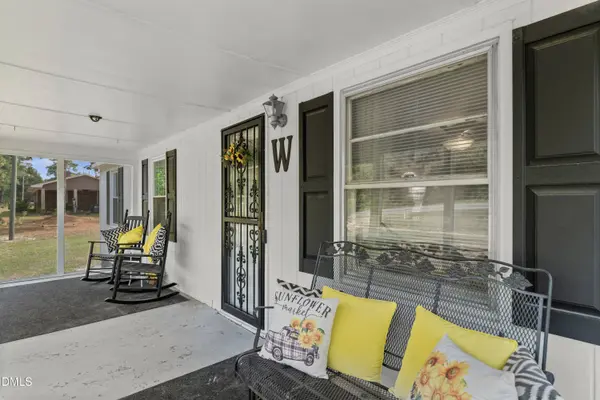 10027 Garland HWY, Clinton, NC 28328