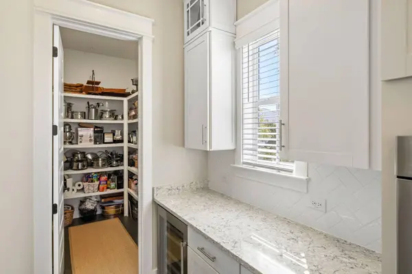 313 Blowing Fresh Dr, Charleston, SC 29492