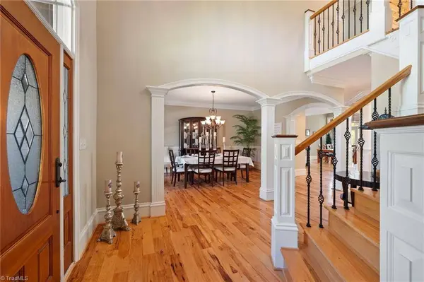 7601 Crossing Ridge DR, Belews Creek, NC 27009