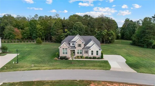 6715 Honeycutt Reserve DR, Oak Ridge, NC 27310