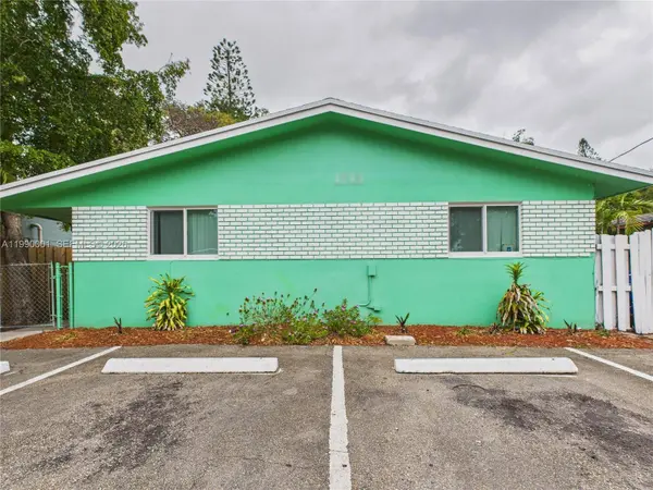 1713 SW 11th Ct, Fort Lauderdale, FL 33312