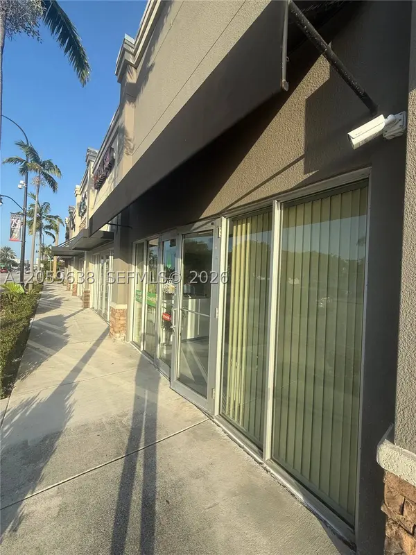 Hallandale Beach, FL 33009