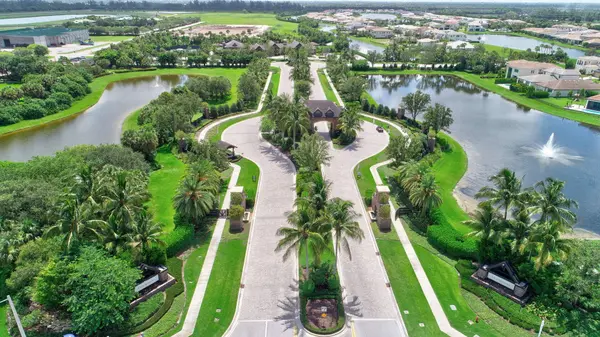 8787 Grand Prix LN, Boynton Beach, FL 33472