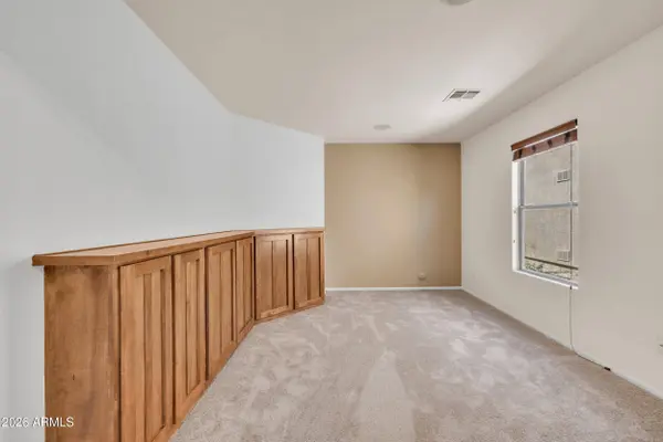 42780 W SUNLAND Drive, Maricopa, AZ 85138