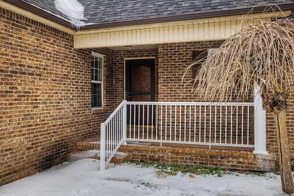 1909 Amacher DR, Spring Hill, TN 37174