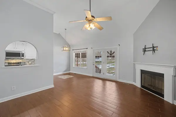 1909 Amacher DR, Spring Hill, TN 37174