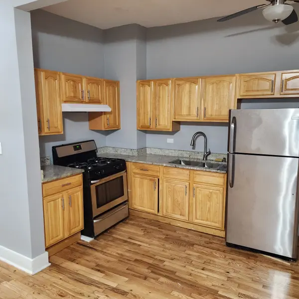 1264 S St Louis Ave, Chicago, IL 60623-1690