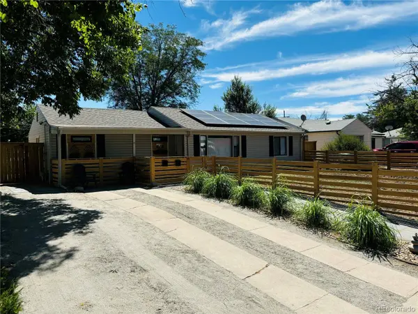 822 Geneva ST, Aurora, CO 80010