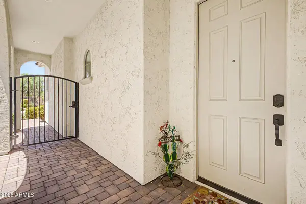 3251 E Bryce Lane, Phoenix, AZ 85050