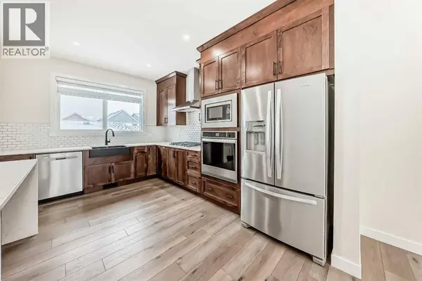 538 Sage Hill Road NW, Calgary, AB T3R1Y2