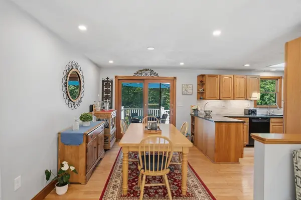 37 Bart, Billerica, MA 01862