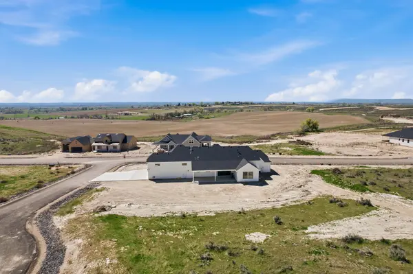 17244 Triple Crown Caldwell Idaho