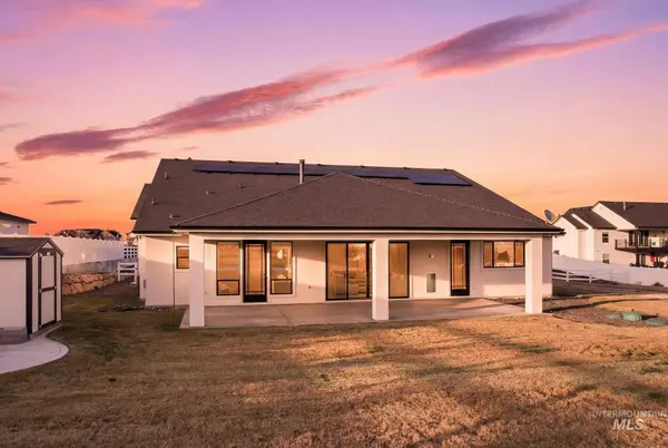 14947 Red Barn Ct, Caldwell, ID 83607