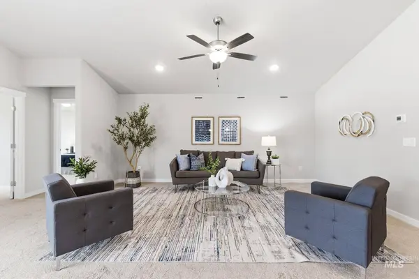 2822 N Rapid Creek Way, Kuna, ID 83634