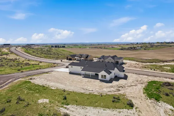 17244 Triple Crown Caldwell Idaho,