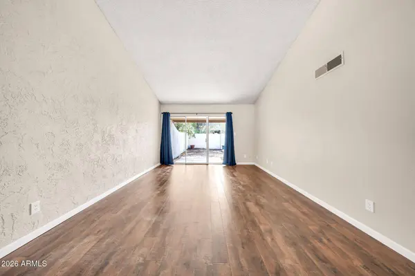189 LAGUNA Drive E, Litchfield Park, AZ 85340