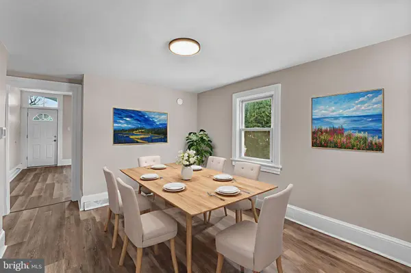 127 SCHOOLEY ST, Moorestown, NJ 08057