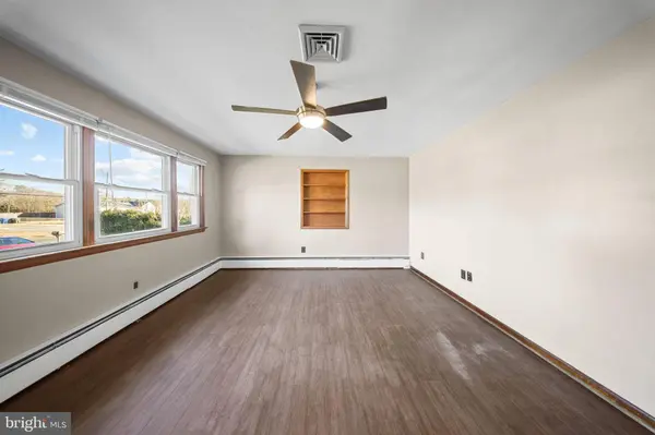 1943 WEST BLVD, Malaga, NJ 08328