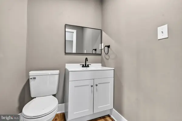 680 MAIN ST, Sewell, NJ 08080