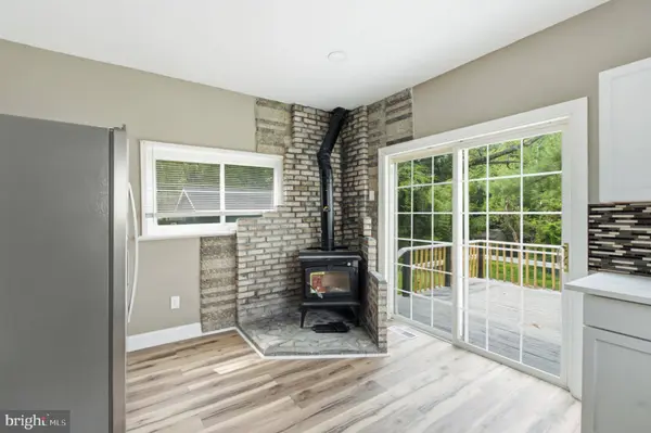 218 LAKE AVE, Clementon, NJ 08021