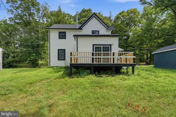 218 LAKE AVE, Clementon, NJ 08021