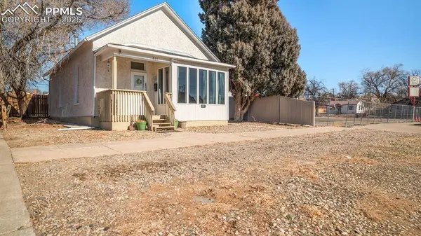 611 W 11th ST, Pueblo, CO 81003